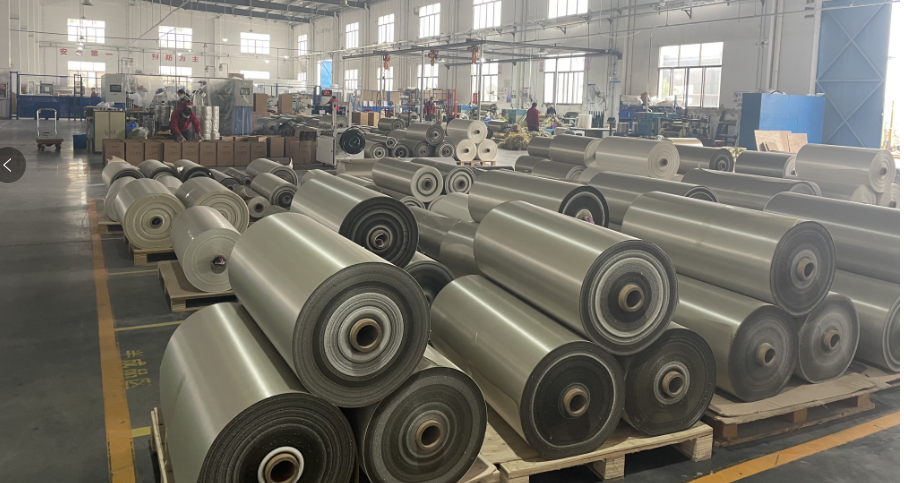 攜手跨越巔峰，鑄就湖北中天云母傳奇